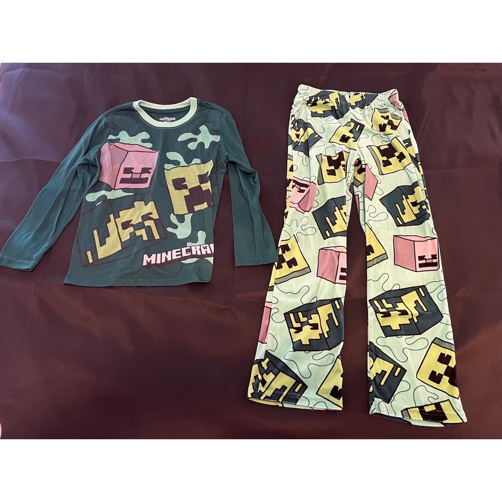 Minecraft Boys Pajama Set Long Sleeve Top and Pants Green Size M 8 MF553BLLWM